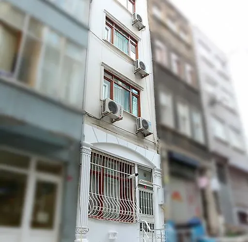 Apartment First Taksim